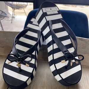Kate Spade platform flip flop size 8-8.5